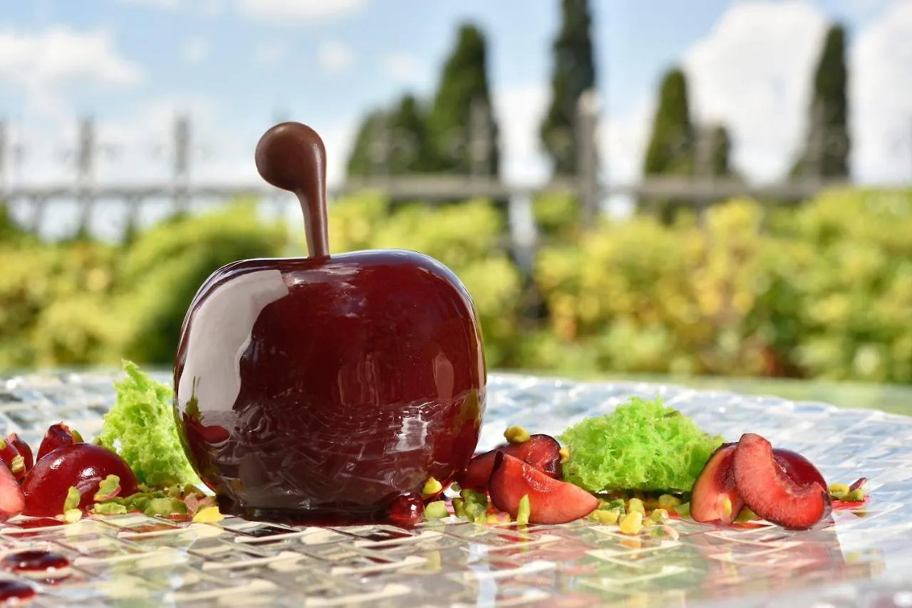 Villa Cortine Palace Relais Chateaux Sirmione 5*,