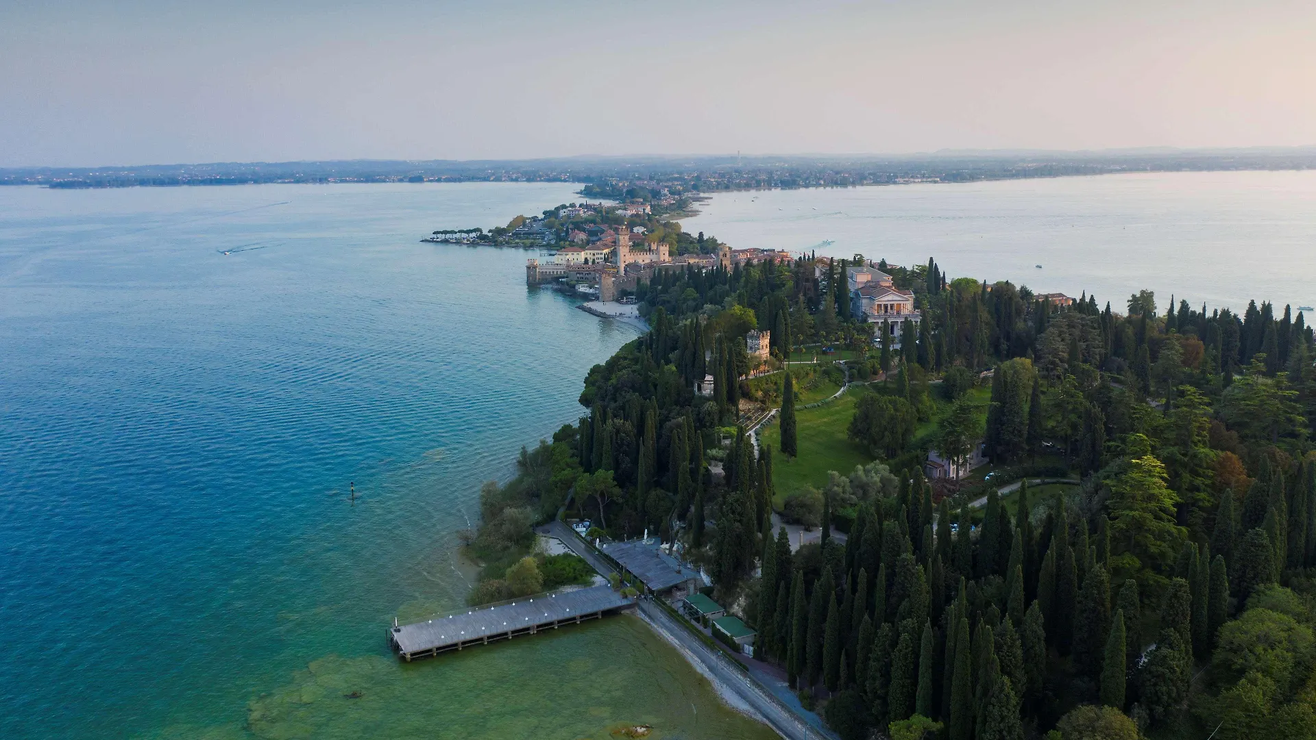 ***** Hotel Villa Cortine Palace Relais Chateaux Sirmione Italy