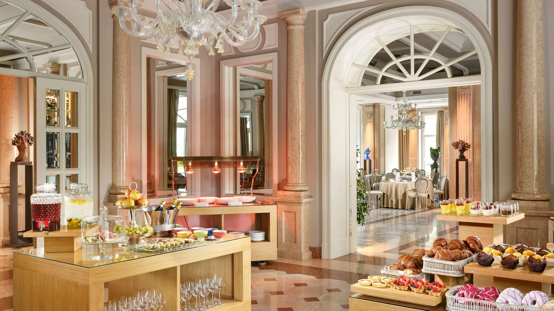 Villa Cortine Palace Relais Chateaux Sirmione Italy